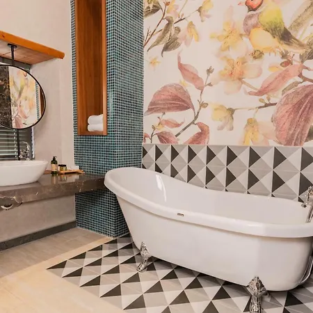 Dumos Hotel Antalya